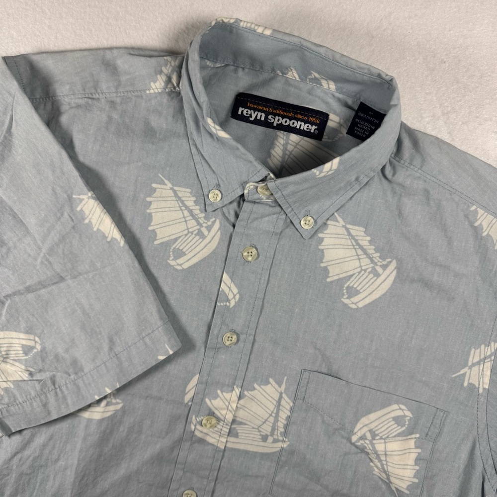 Reyn Spooner Men’s M Light Blue Boat Print Short‎ Sleeve Shirt